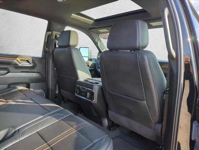 Used 2024 Chevrolet Silverado 3500 High Country w/ High Country Premium Package image 21