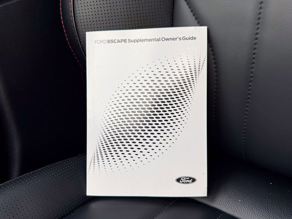 Certified 2025 Ford Escape ST-Line Elite w/ Premium Technology Package AWD/4WD image 36