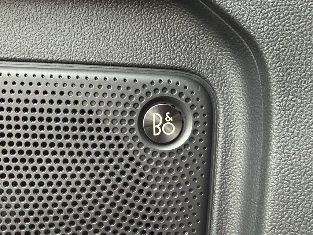 Certified 2023 Ford Escape SE w/ PHEV Premium Package image 25