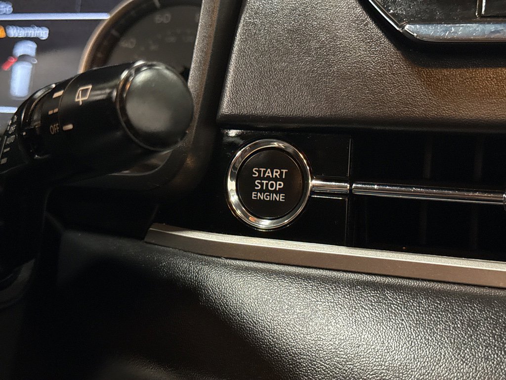 Used 2024 Mitsubishi Outlander SE image 12