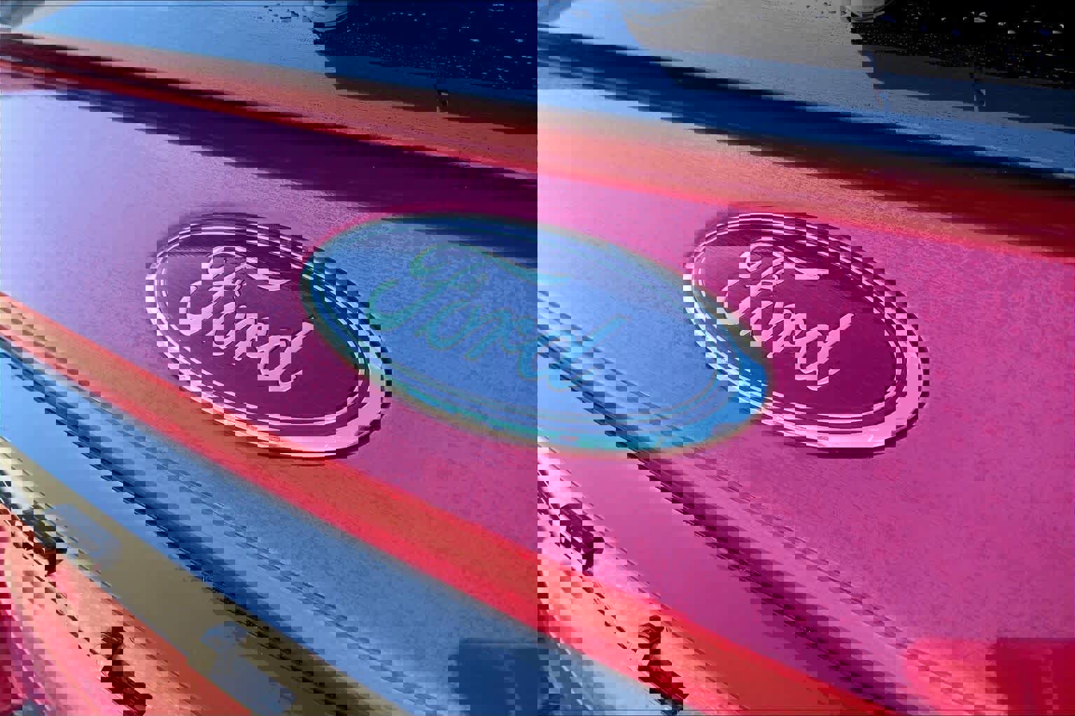 Certified 2025 Ford Explorer ST-Line w/ Premium Package image 29