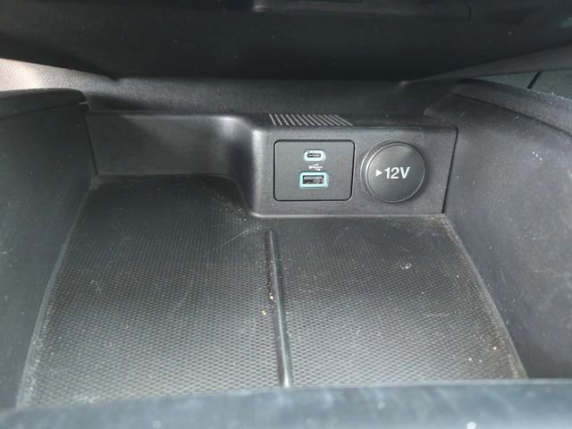 Certified 2022 Ford Escape SE w/ Convenience Package image 16