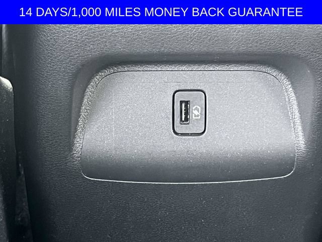 Used 2025 Nissan Sentra SV FWD image 9