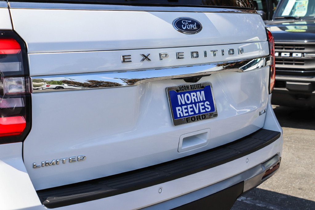 Certified 2024 Ford Expedition Max Limited AWD/4WD image 13