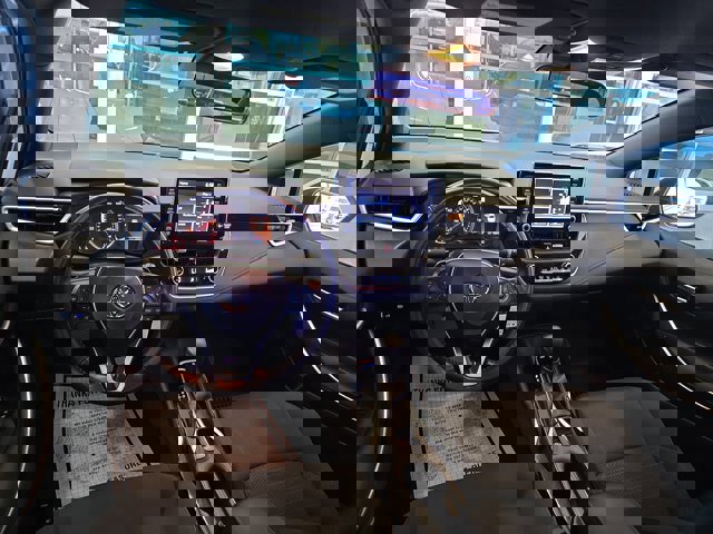 Used 2021 Toyota Corolla SE image 9