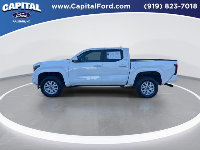 Used 2024 Toyota Tacoma SR5 image 3
