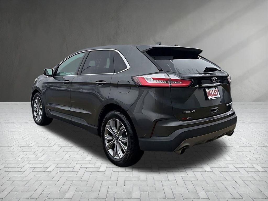 Certified 2019 Ford Edge Titanium w/ Equipment Group 301A image 5