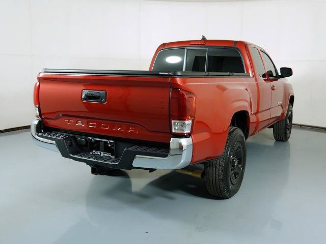 Used 2018 Toyota Tacoma SR5 RWD image 5