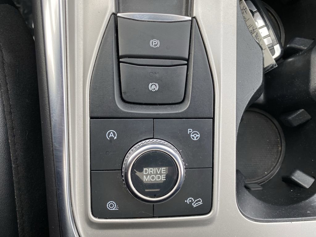 Certified 2023 Ford Explorer Platinum w/ Technology Package image 30