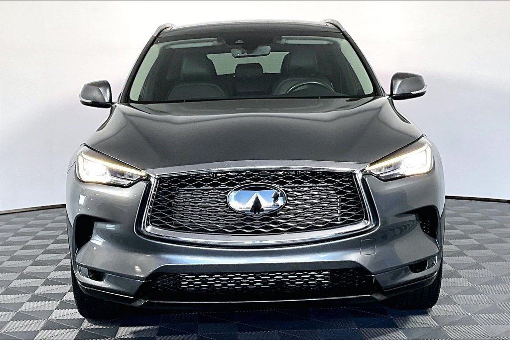 Used 2023 INFINITI QX50 Luxe w/ Cargo Package FWD image 3