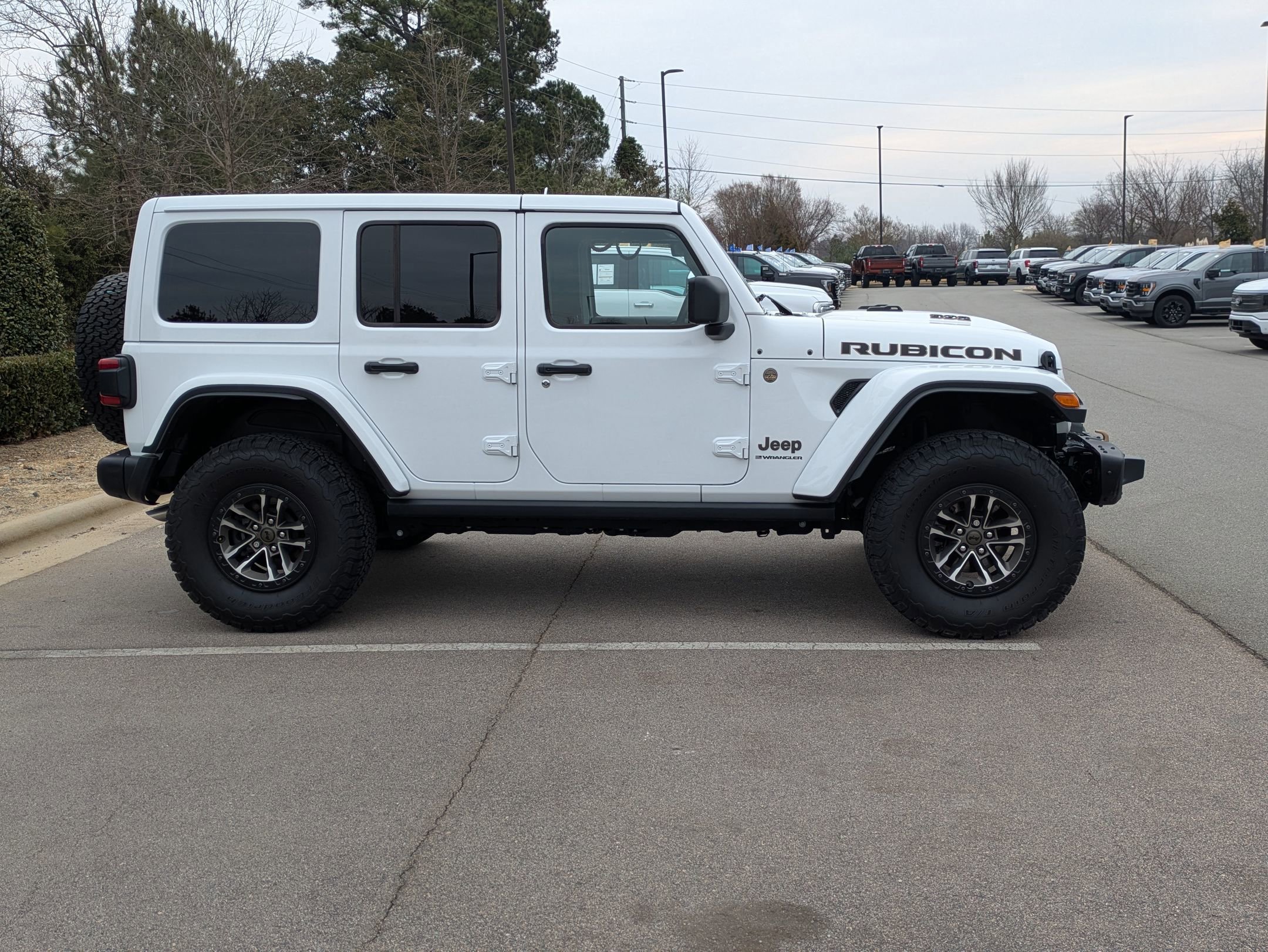 Used 2024 Jeep Wrangler Unlimited Rubicon 392 image 7