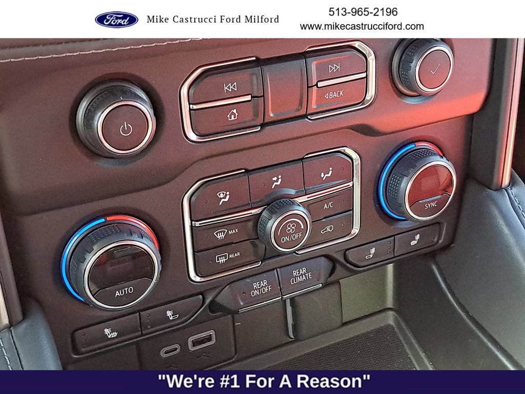 Used 2024 Chevrolet Tahoe Z71 w/ Luxury Package image 15