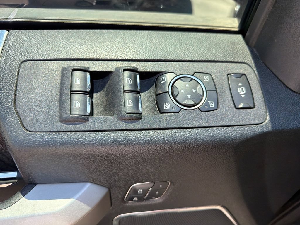 Certified 2017 Ford F350 Lariat w/ Lariat Value Package AWD/4WD image 38