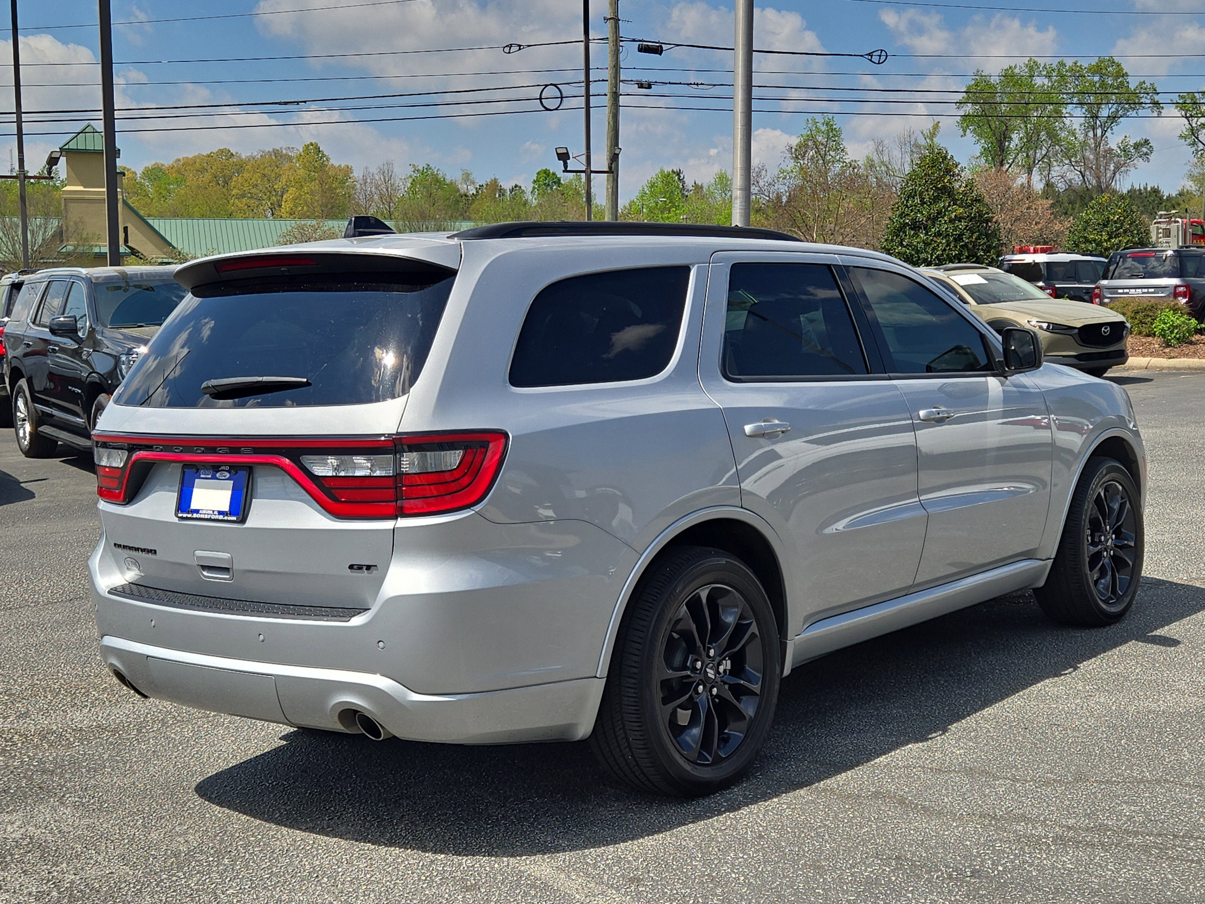Used 2025 Dodge Durango GT w/ Blacktop Package image 7