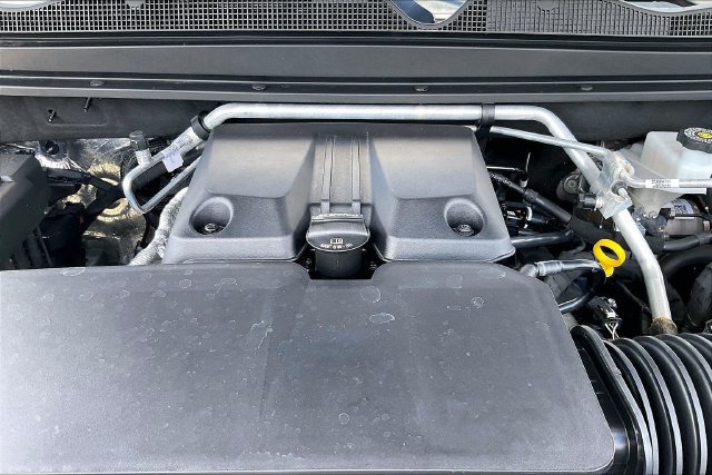 Used 2024 GMC Canyon AT4X AWD/4WD image 11