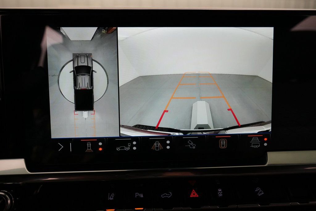 Used 2025 GMC Sierra 2500 SLT w/ SLT Premium Package image 18