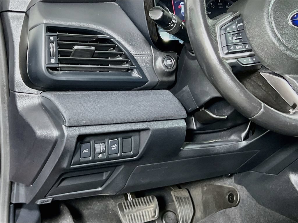 Used 2023 Subaru Outback Premium AWD/4WD image 12