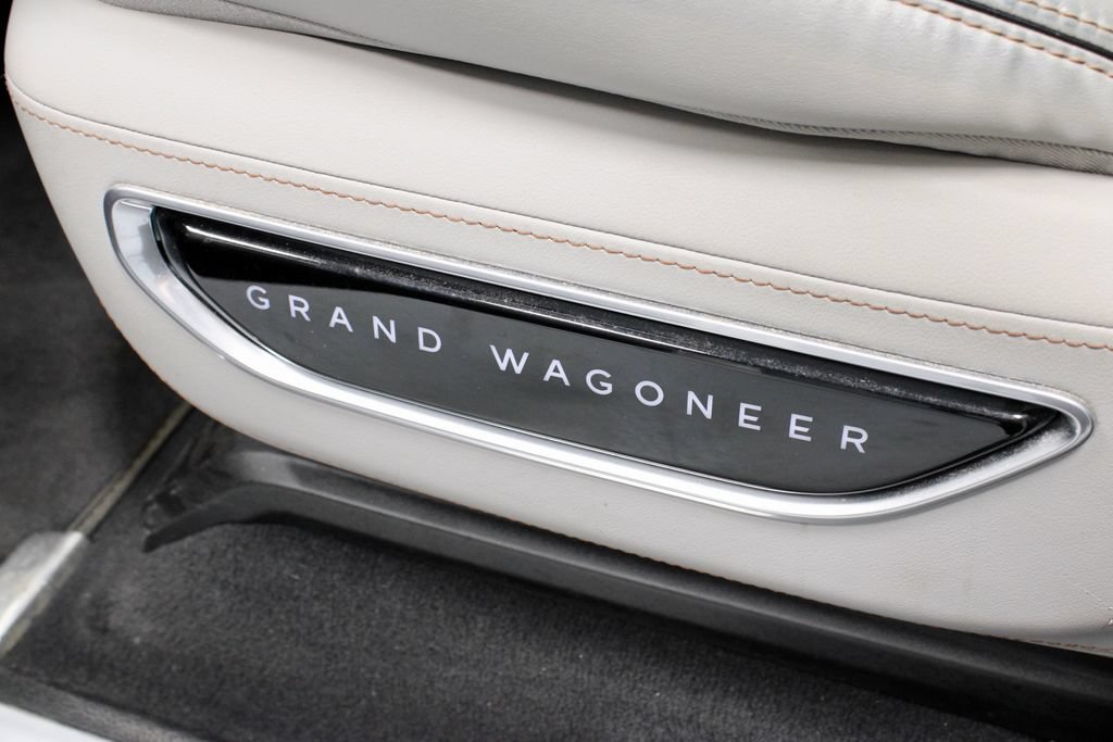 Used 2023 Jeep Grand Wagoneer Series II AWD/4WD image 26