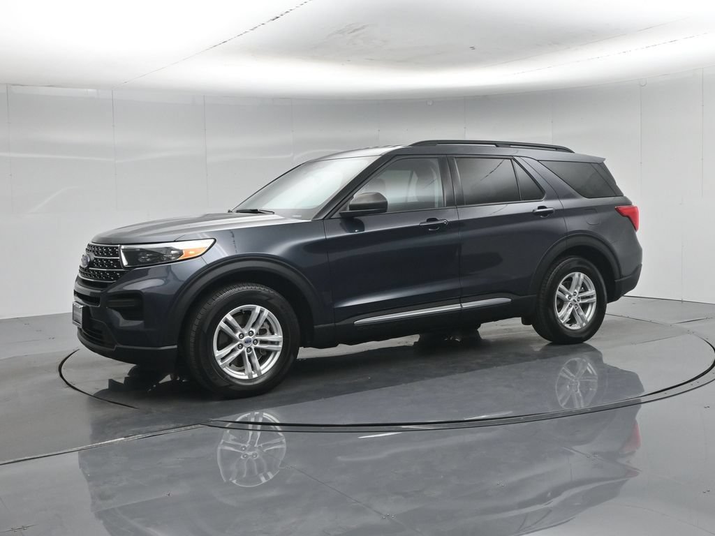 Certified 2023 Ford Explorer XLT RWD image 31