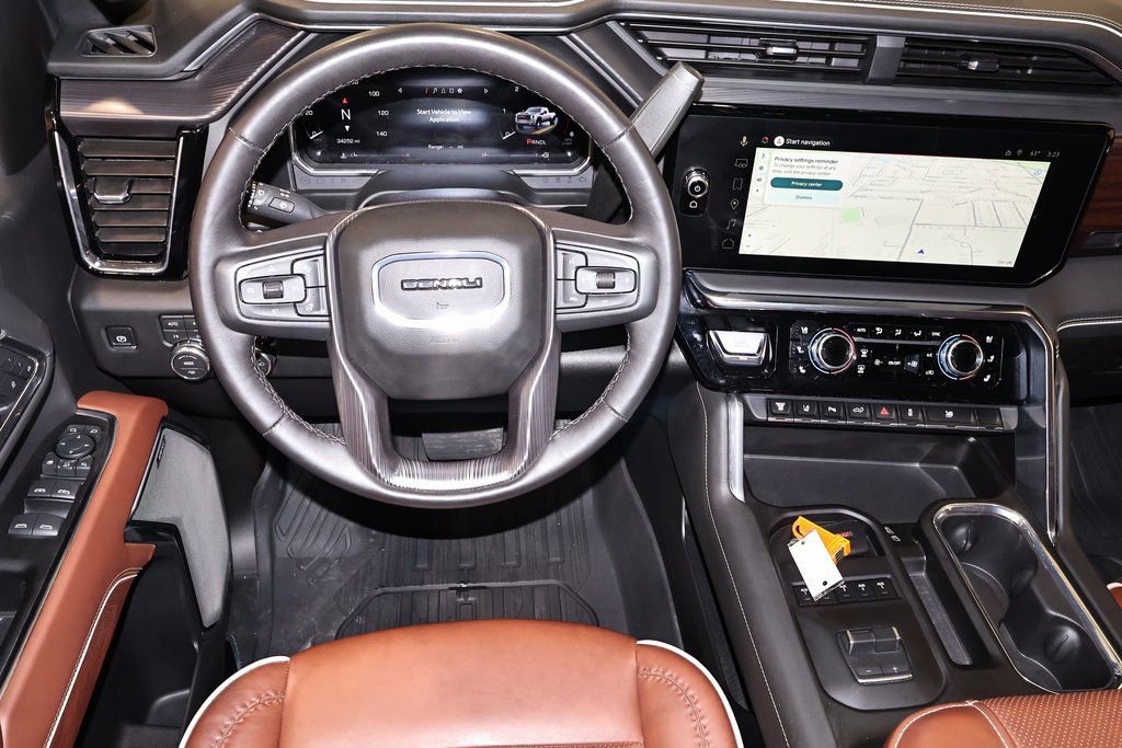 Used 2026 GMC Sierra 3500 Denali Ultimate image 26