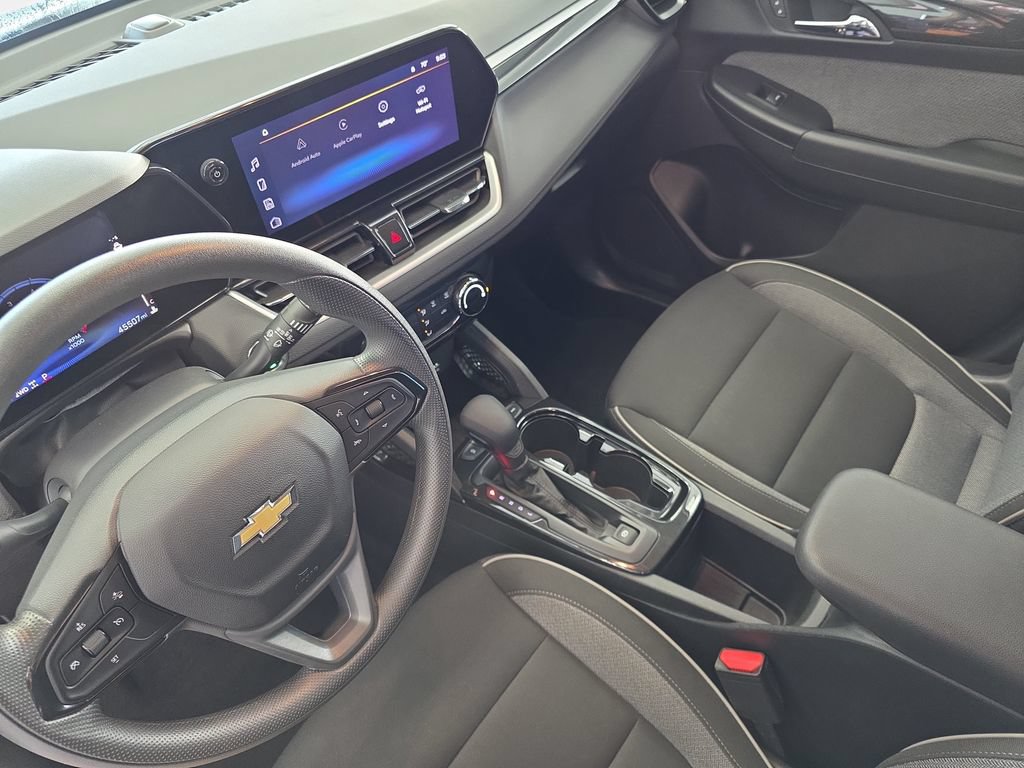 Used 2025 Chevrolet TrailBlazer LT AWD/4WD image 22