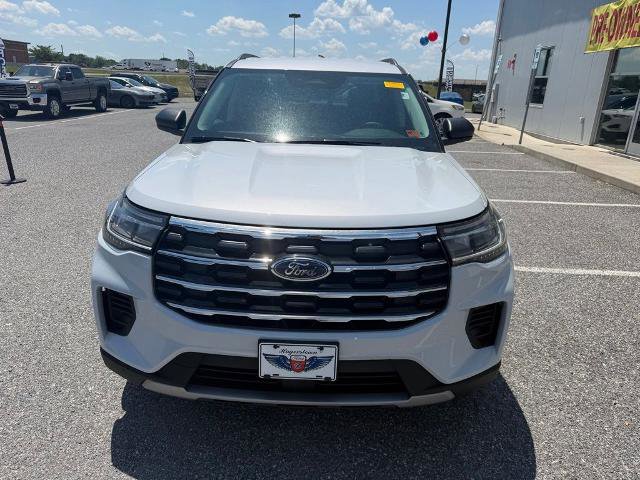 Certified 2025 Ford Explorer Active AWD/4WD image 3
