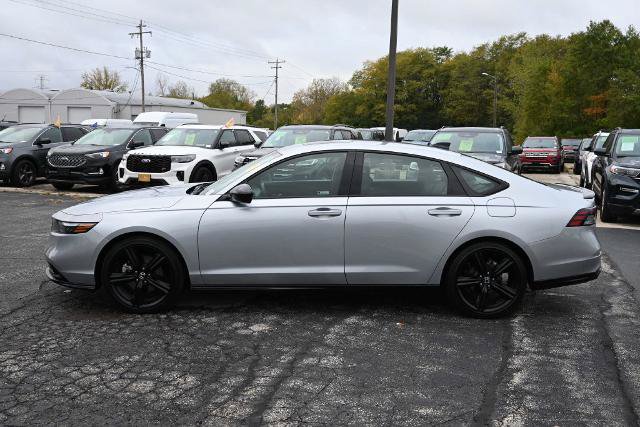 Used 2025 Honda Accord Sport image 4
