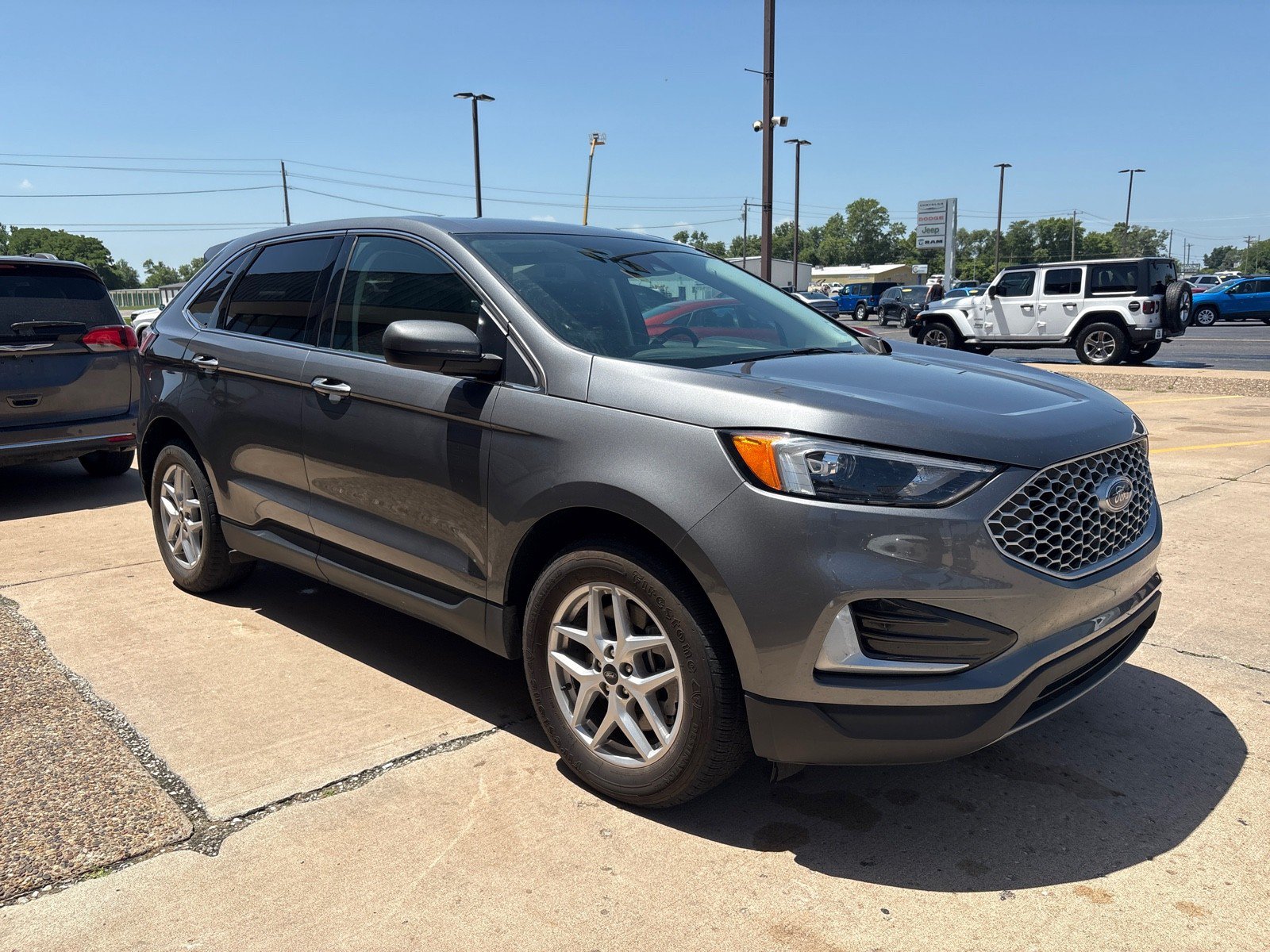 Certified 2024 Ford Edge SEL AWD/4WD image 7