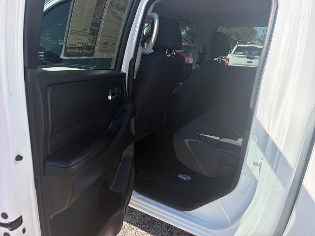 Used 2025 Nissan Frontier SV RWD image 21