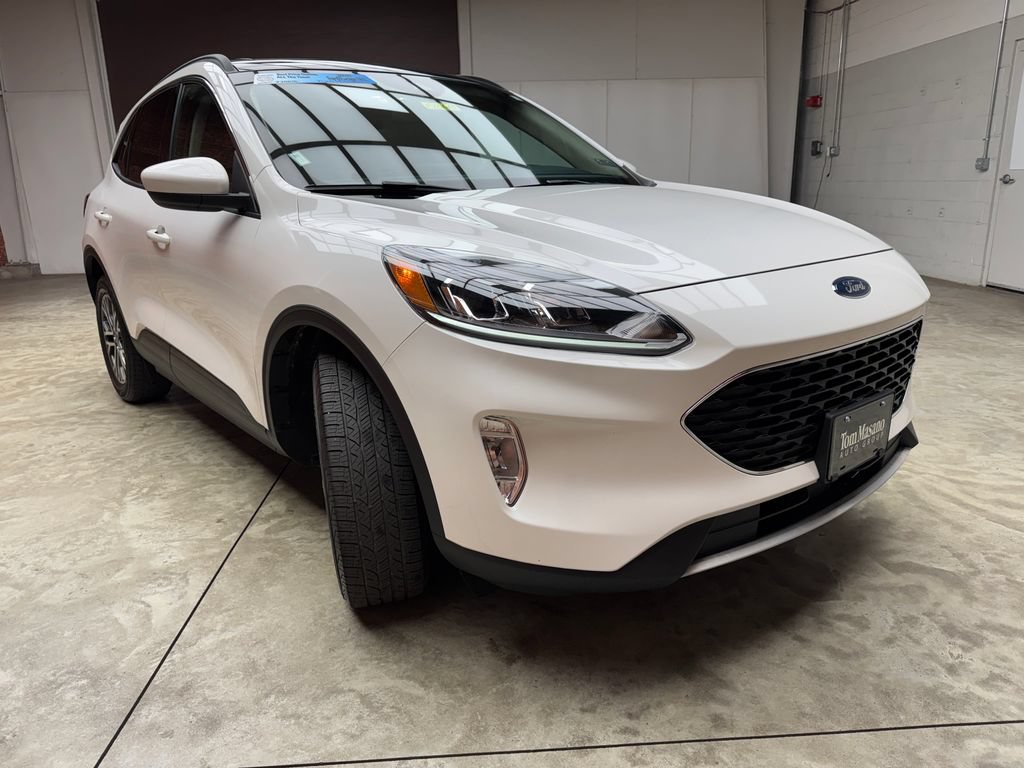 Certified 2020 Ford Escape SEL AWD/4WD image 6