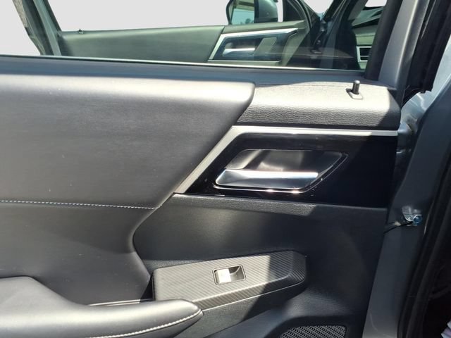 Used 2022 Mitsubishi Outlander SE FWD image 8