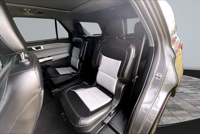 Certified 2023 Ford Explorer XLT w/ Equipment Group 202A AWD/4WD image 26
