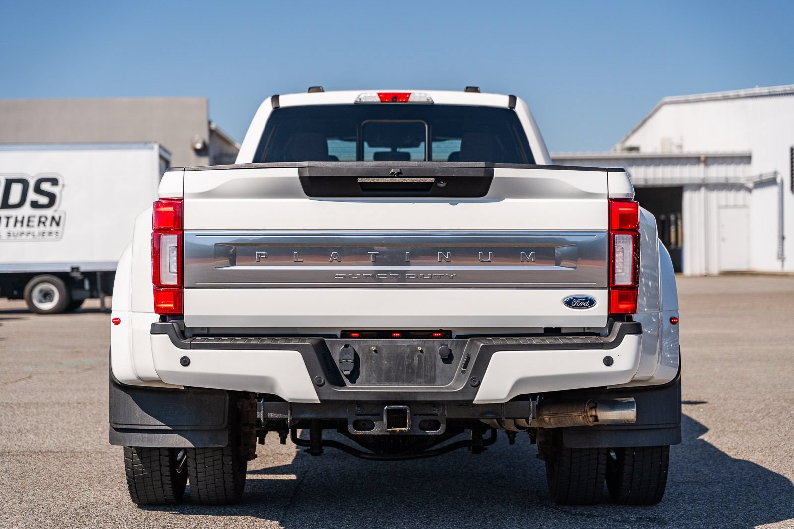 Certified 2022 Ford F450 Platinum AWD/4WD image 6