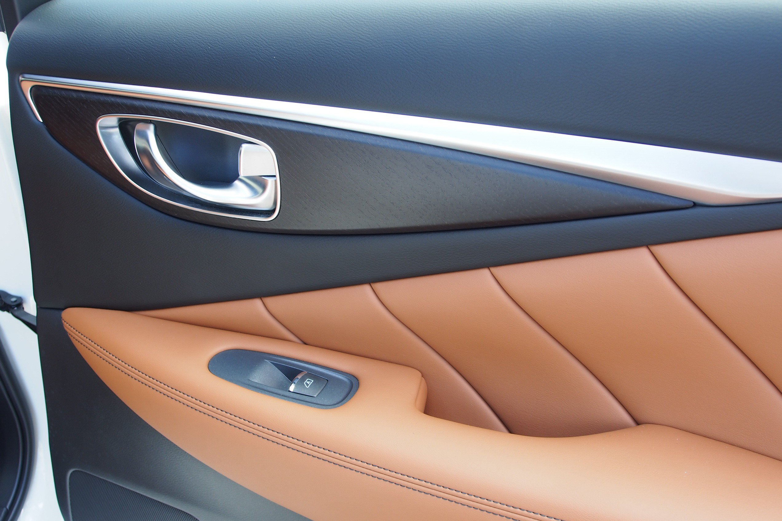 Used 2024 INFINITI Q50 Sensory RWD image 16