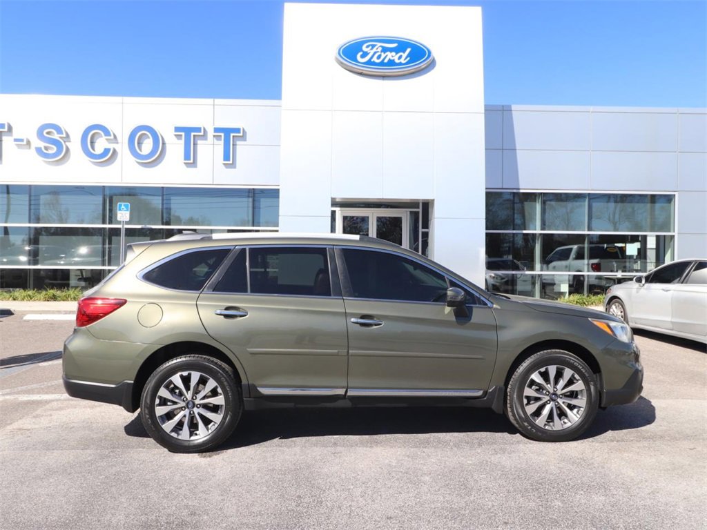 Used 2017 Subaru Outback 3.6R Touring w/ Popular Package #5A image 15