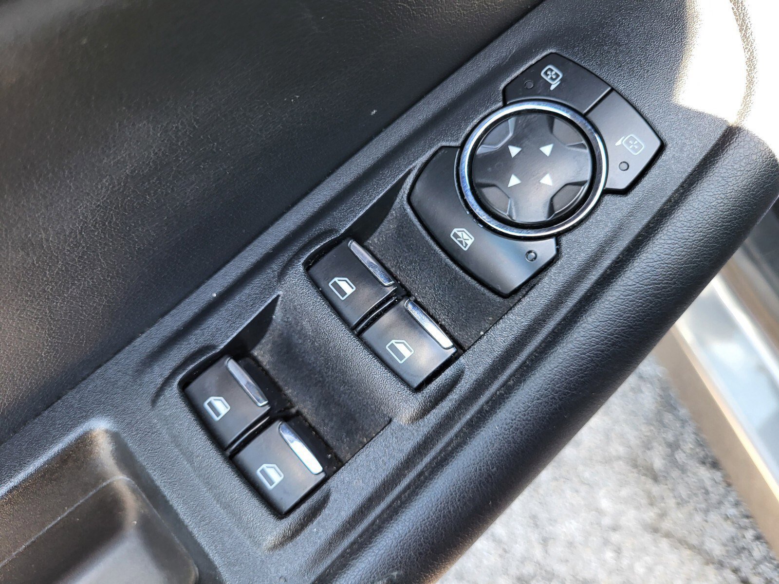 Certified 2022 Ford Edge ST-Line image 19