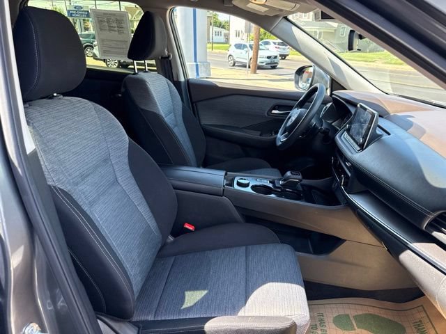 Used 2023 Nissan Rogue SV AWD/4WD image 29