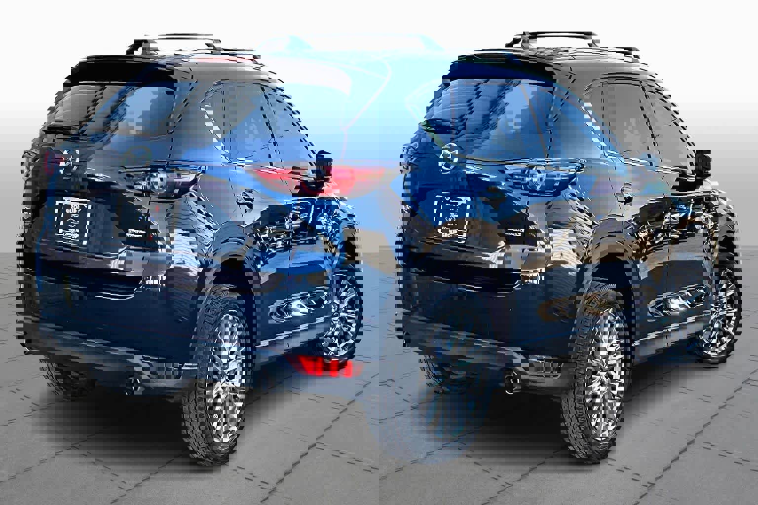 Used 2021 MAZDA CX-5 Grand Touring w/ GT Premium Package image 3