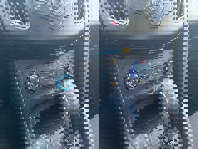 Certified 2017 Ford Focus SE w/ SE Sport Package image 16