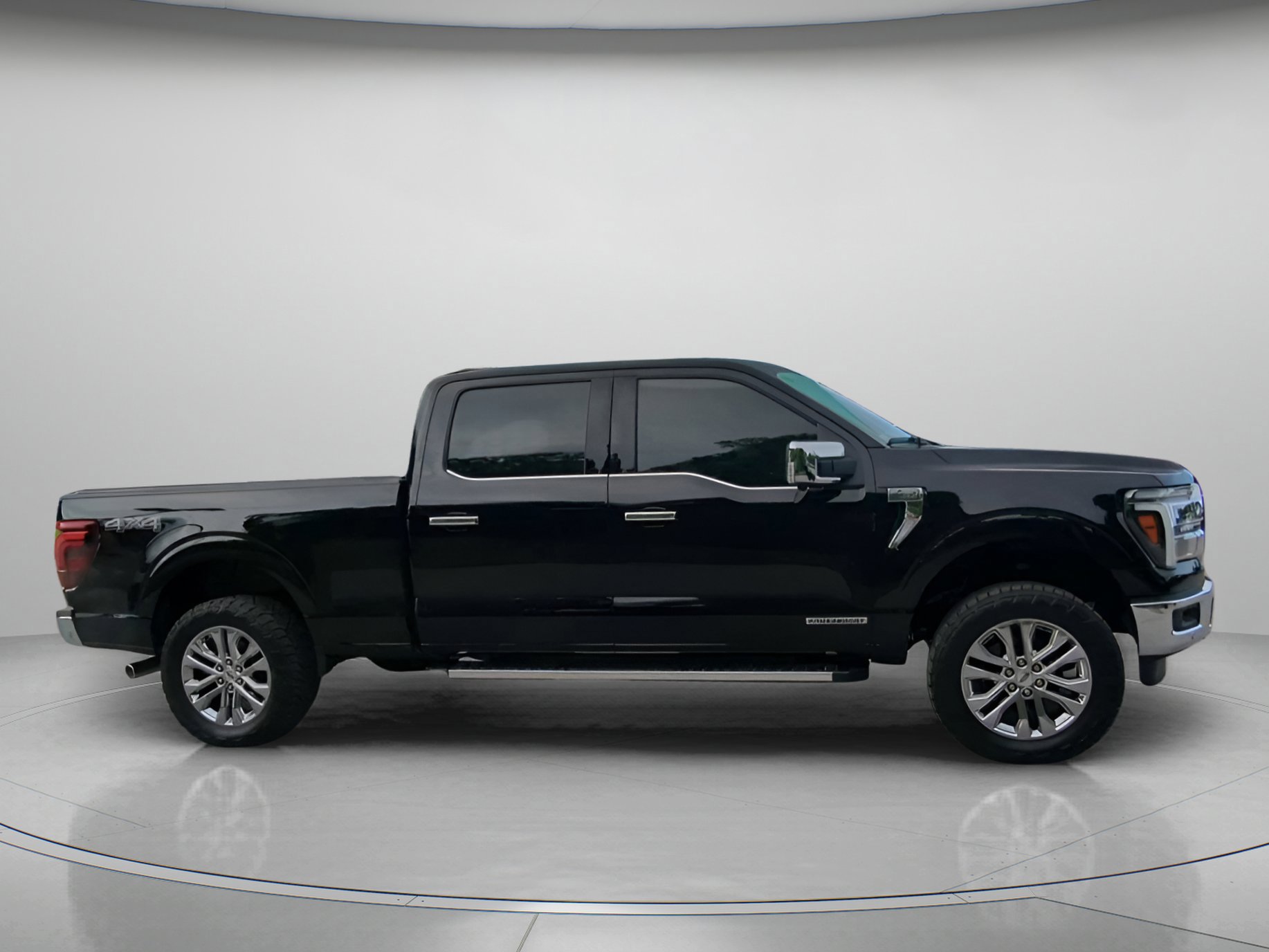 Certified 2025 Ford F150 Lariat w/ Equipment Group 502A High AWD/4WD image 30