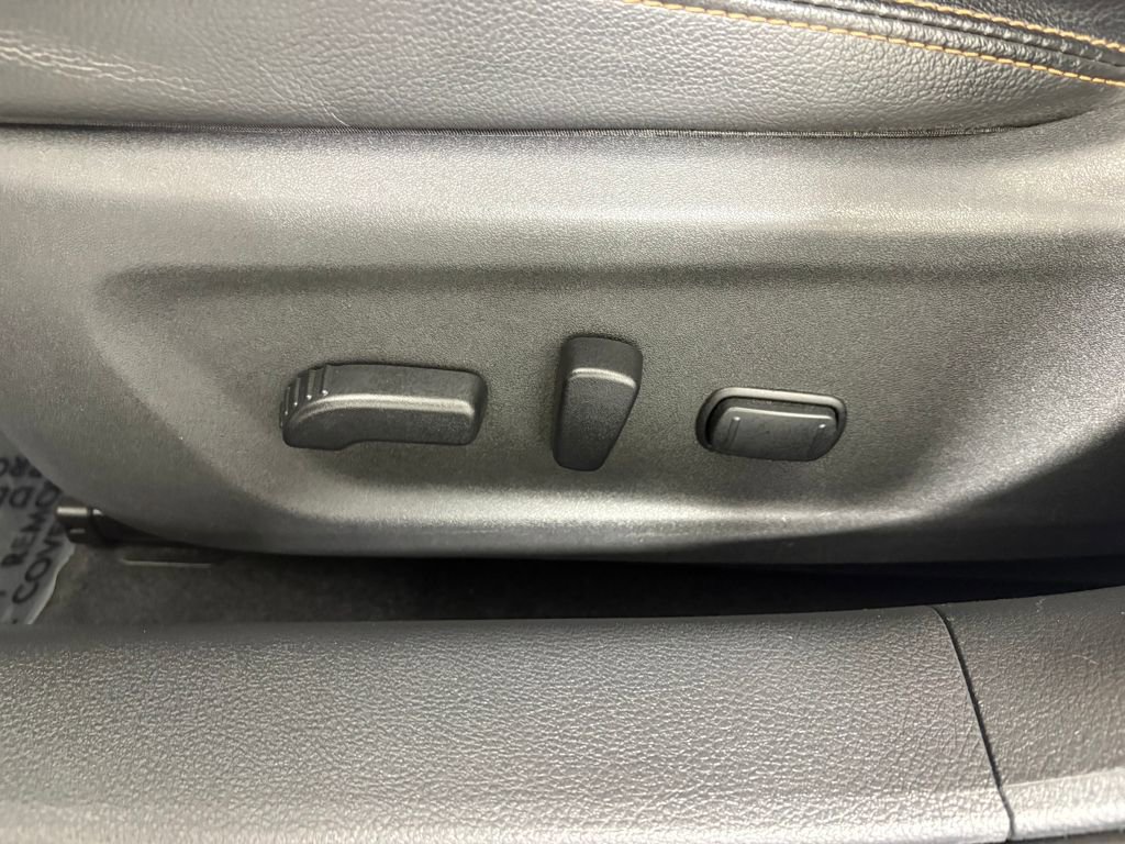 Used 2020 Nissan Altima 2.5 SR w/ Premium Package image 15