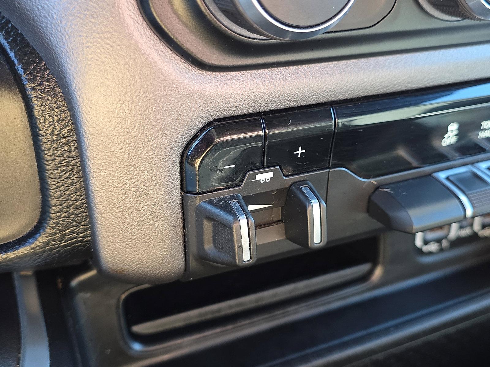 Used 2021 RAM 1500 Big Horn AWD/4WD image 34