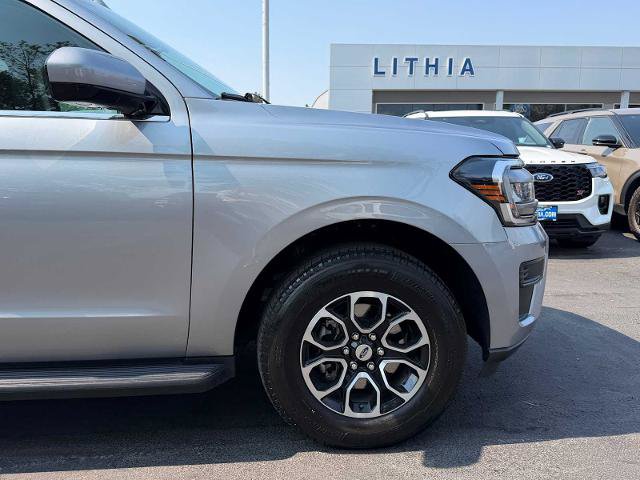 Certified 2024 Ford Expedition XLT AWD/4WD image 5