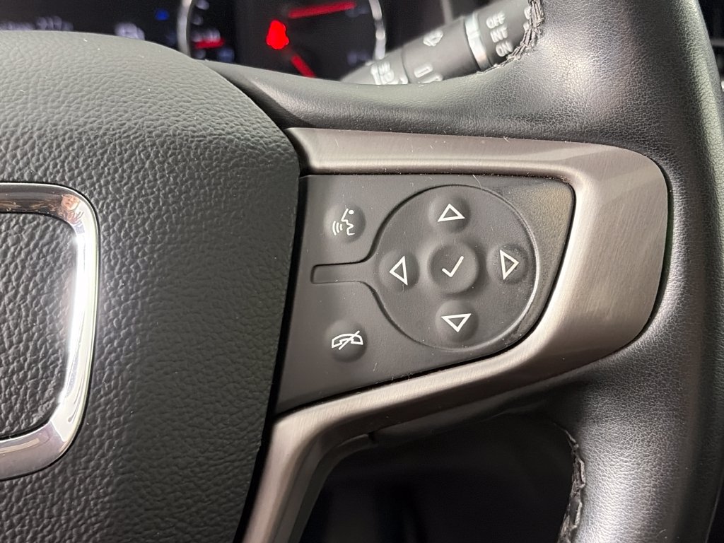 Used 2023 GMC Acadia AT4 w/ Technology Package AWD/4WD image 18