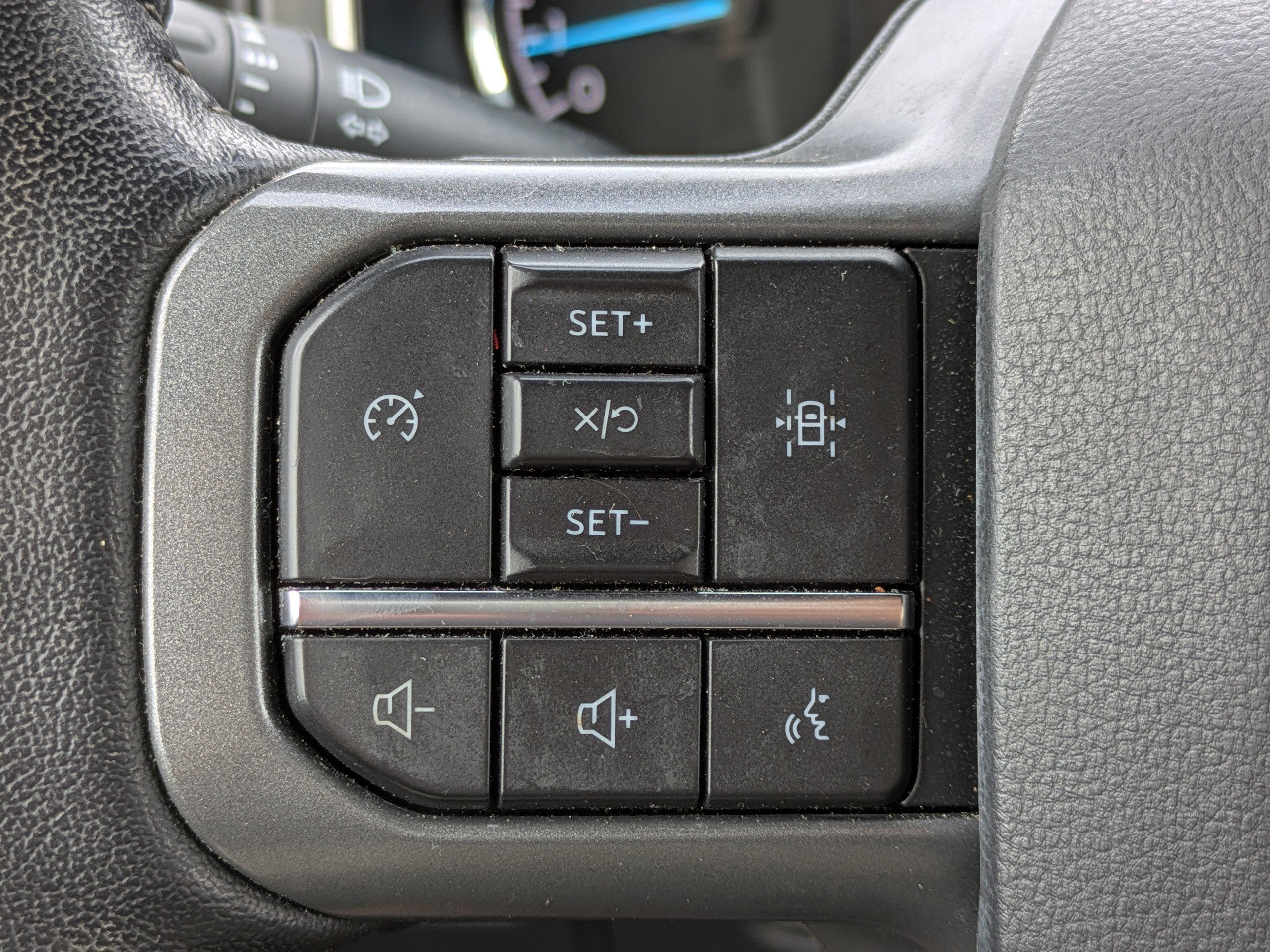 Certified 2022 Ford F150 XLT w/ Equipment Group 302A High image 20