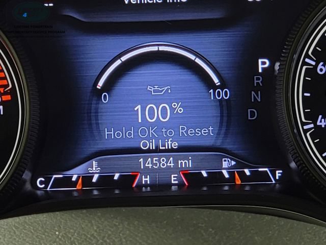 Used 2022 Jeep Cherokee Limited AWD/4WD image 33