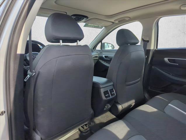 Used 2021 Hyundai Sonata SEL w/ Convenience Package FWD image 16