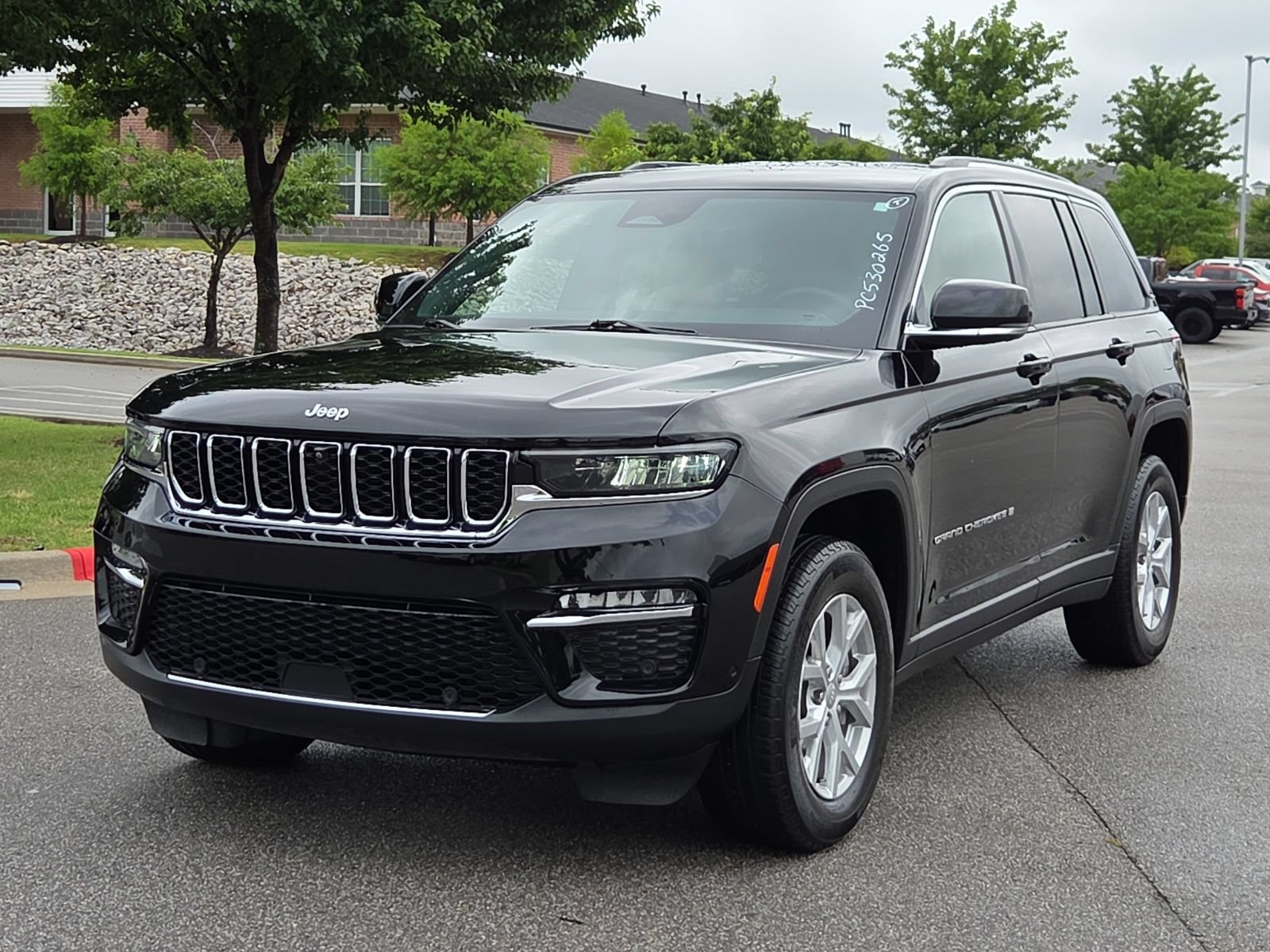 Used 2023 Jeep Grand Cherokee Limited w/ Luxury Tech Group II AWD/4WD video 2