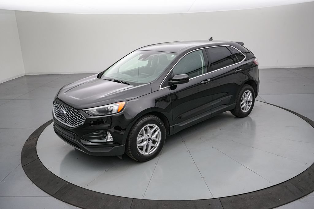 Certified 2024 Ford Edge SEL w/ Convenience Package AWD/4WD image 8