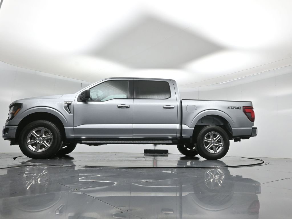 Certified 2025 Ford F150 XLT w/ Equipment Group 301A Standard image 8